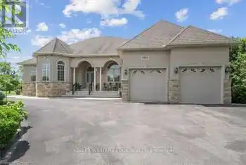 9893 Dickenson Road, Hamilton (Mount Hope), Ontario L0R1W0, 5 Bedrooms Bedrooms, ,4 BathroomsBathrooms,All Houses,For Sale,Dickenson,X12075274