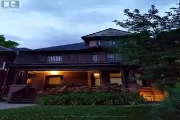 137 Walmer Road, Toronto (Annex), Ontario M5R2X8, 2 Bedrooms Bedrooms, ,1 BathroomBathrooms,All Houses,For Rent,Walmer,C12075320