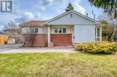 445 Samford Place Oakville (1020 - WO West) Ontario L6L4E7