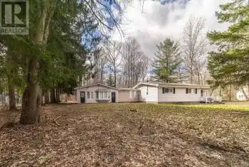 163 MAPLE LEAF Avenue, Fort Erie (335 - Ridgeway), Ontario L0S1N0, 3 Bedrooms Bedrooms, ,2 BathroomsBathrooms,All Houses,For Sale,MAPLE LEAF,X12075394