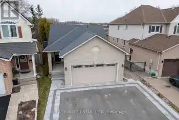 38 Brownstone Crescent, Clarington (Courtice), Ontario L1E2Y1, 4 Bedrooms Bedrooms, ,3 BathroomsBathrooms,All Houses,For Sale,Brownstone,E12074415