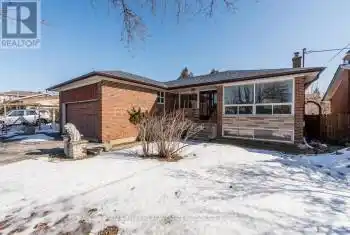 31 Brantley Crescent, Toronto (York University Heights), Ontario M3J1X4, 4 Bedrooms Bedrooms, ,2 BathroomsBathrooms,All Houses,For Sale,Brantley,W12075444