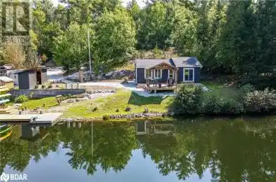 8150 LAIDLAW Avenue Washago Ontario L0K2B0
