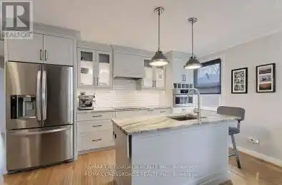 23 Cedarview Drive Toronto (Centennial Scarborough) Ontario M1C2K5