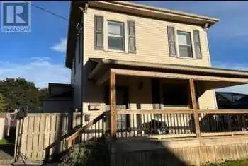 3 Smith Avenue, St. Thomas, Ontario N5R4A9, 4 Bedrooms Bedrooms, ,2 BathroomsBathrooms,All Houses,For Sale,Smith,X12075743