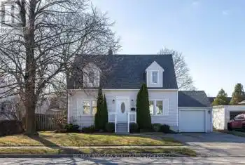 368 Linwell Road, St. Catharines (442 - Vine/Linwell), Ontario L2M2P2, 3 Bedrooms Bedrooms, ,2 BathroomsBathrooms,All Houses,For Sale,Linwell,X12075657