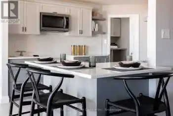 202B Bridge Crescent, Minto (Palmerston), Ontario N0G2P0, 3 Bedrooms Bedrooms, ,2 BathroomsBathrooms,All Houses,For Sale,Bridge,X12075692