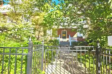 1 Maynard Avenue Toronto W01 Ontario M6K 2Z7