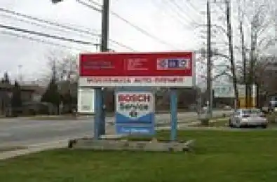 3085 Wolfedale Road Unit# Rear Mississauga Ontario L5C 1V8