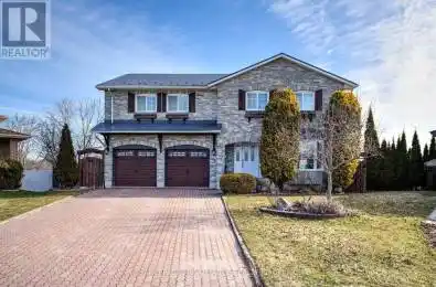 682 Summerfield Place Kingston (35 - East Gardiners Rd) Ontario K7M8A1
