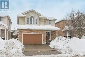 830 BRANDENBURG Boulevard, Waterloo, Ontario N2T2X3, 4 Bedrooms Bedrooms, ,4 BathroomsBathrooms,All Houses,For Sale,BRANDENBURG,40699059