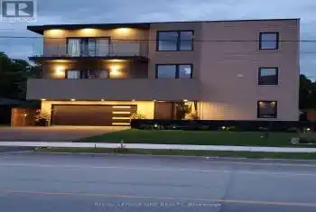 729 Line 1 Road, Niagara-on-the-Lake (108 - Virgil), Ontario L0S1T0, 3 Bedrooms Bedrooms, ,5 BathroomsBathrooms,All Houses,For Rent,Line 1,X12047614