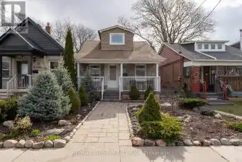 7 Bernice Crescent, Toronto (Rockcliffe-Smythe), Ontario M6N1W7, 4 Bedrooms Bedrooms, ,2 BathroomsBathrooms,All Houses,For Sale,Bernice,W12074523