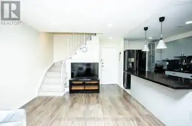 2095 Roche Court Unit# 207 Mississauga (Sheridan) Ontario L5K2C8