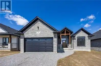 34 ANDREW Avenue Simcoe Ontario N3Y4Y8