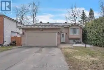 1087 Spruce Road, Innisfil, Ontario L0L1W0, 3 Bedrooms Bedrooms, ,2 BathroomsBathrooms,All Houses,For Sale,Spruce,N12075245
