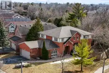 1800 Autumn Crescent, Pickering (Amberlea), Ontario L1V6W7, 6 Bedrooms Bedrooms, ,4 BathroomsBathrooms,All Houses,For Sale,Autumn,E12074170