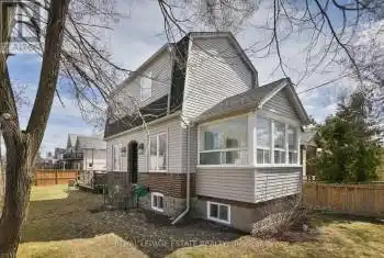 227 Woodmount Avenue, Toronto (Danforth Village-East York), Ontario M4C3Z7, 2 Bedrooms Bedrooms, ,2 BathroomsBathrooms,All Houses,For Sale,Woodmount,E12074714