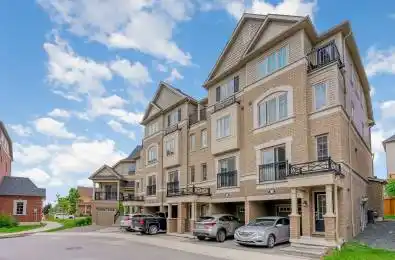 2757 Deputy Minister Path Oshawa Ontario L1L 0M7