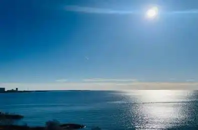2095 Lake Shore Boulevard Unit# PH15 Toronto W06 Ontario M8V 4G4