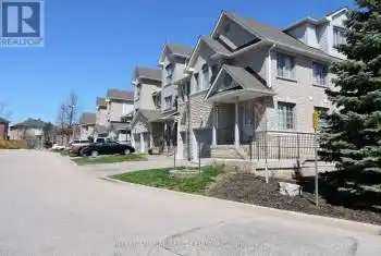 5525 Palmerston Crescent Unit# 55, Mississauga (Central Erin Mills), Ontario L5M5Z8, 3 Bedrooms Bedrooms, ,3 BathroomsBathrooms,All Houses,For Rent,Palmerston,W12076305