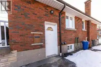 232 EAST 44TH Street Unit# 2, Hamilton, Ontario L8T3H8, 2 Bedrooms Bedrooms, ,1 BathroomBathrooms,All Houses,For Rent,EAST 44TH,40716009