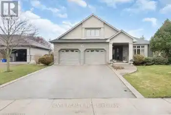 10 Kerr Shaver Terrace, Brant (Oakland), Ontario N3T6H7, 3 Bedrooms Bedrooms, ,2 BathroomsBathrooms,All Houses,For Sale,Kerr Shaver,X12076472