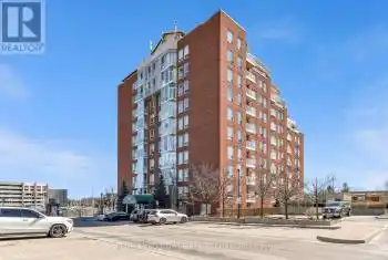 60 Old Mill Road Unit# 102, Oakville (1014 - QE Queen Elizabeth), Ontario L6J7V9, 2 Bedrooms Bedrooms, ,2 BathroomsBathrooms,Condo,For Sale,Old Mill,W12076610