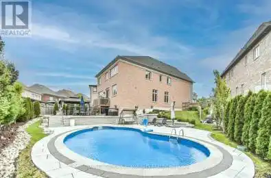38 Perrigo Court Vaughan (Patterson) Ontario L6A4W8
