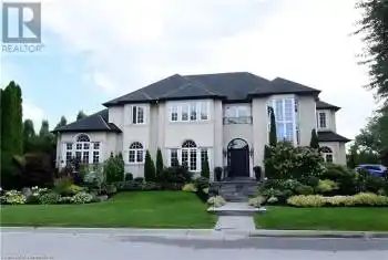83 SOUTHCREEK Court, Ancaster, Ontario L9K1M2, 3 Bedrooms Bedrooms, ,4 BathroomsBathrooms,All Houses,For Sale,SOUTHCREEK,40715995