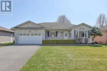 24 Windemere Avenue, Tillsonburg, Ontario N4G5M9, 2 Bedrooms Bedrooms, ,3 BathroomsBathrooms,All Houses,For Sale,Windemere,X12076650