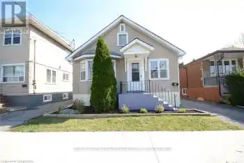 22 Brighton Avenue, St. Catharines (445 - Facer), Ontario L2M5S7, 2 Bedrooms Bedrooms, ,1 BathroomBathrooms,All Houses,For Rent,Brighton,X12076941
