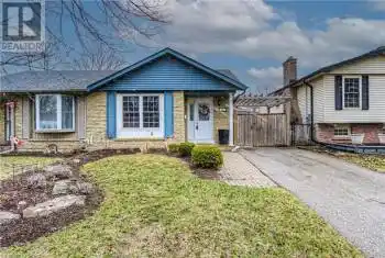 107 KEEWATIN Avenue, Kitchener, Ontario N2B3L9, 4 Bedrooms Bedrooms, ,2 BathroomsBathrooms,All Houses,For Sale,KEEWATIN,40715651
