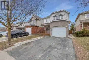 39 Mcmeeken Drive, Cambridge, Ontario N3C4E4, 3 Bedrooms Bedrooms, ,3 BathroomsBathrooms,All Houses,For Sale,Mcmeeken,X12077115