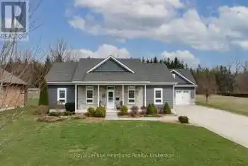 22 Carriage Lane, Bluewater (Bayfield), Ontario N0M1G0, 3 Bedrooms Bedrooms, ,2 BathroomsBathrooms,All Houses,For Sale,Carriage,X12077119
