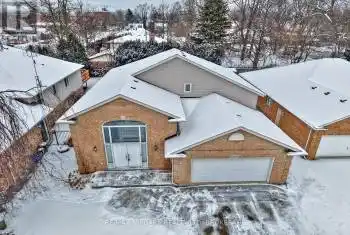 6869 Imperial Court, Niagara Falls (216 - Dorchester), Ontario L2G7W9, 4 Bedrooms Bedrooms, ,3 BathroomsBathrooms,All Houses,For Sale,Imperial,X12077389