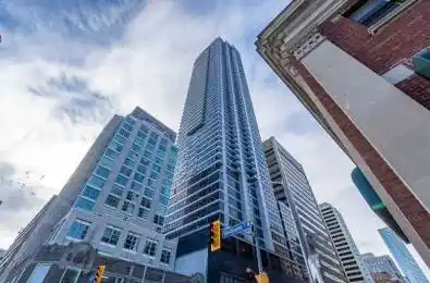 395 Bloor Street Unit# 5210 Toronto C08 Ontario M4W 1H7