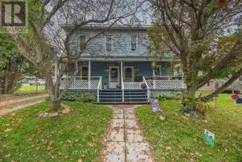26 Rideau Street, Westport, Ontario K0G1X0, 7 Bedrooms Bedrooms, ,3 BathroomsBathrooms,All Houses,For Sale,Rideau,X9362097