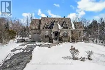 298 Lynx Hollow Road, Mississippi Mills, Ontario K0A2X0, 2 Bedrooms Bedrooms, ,2 BathroomsBathrooms,All Houses,For Sale,Lynx Hollow,X12077574