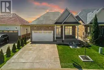 4432 Cinnamon Grove, Niagara Falls (224 - Lyons Creek), Ontario L2G0A4, 5 Bedrooms Bedrooms, ,3 BathroomsBathrooms,All Houses,For Sale,Cinnamon,X12077408