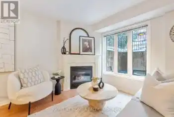 26 Laidlaw Street Unit# 1533, Toronto (South Parkdale), Ontario M6K1X2, 3 Bedrooms Bedrooms, ,1 BathroomBathrooms,All Houses,For Sale,Laidlaw,W11990016