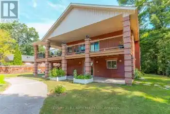 27 Roc Road, Tiny, Ontario L0L2J0, 2 Bedrooms Bedrooms, ,1 BathroomBathrooms,All Houses,For Rent,Roc,S12077656