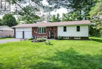 212 Fife's Bay Road, Smith-Ennismore-Lakefield, Ontario K9J0C6, 4 Bedrooms Bedrooms, ,2 BathroomsBathrooms,All Houses,For Sale,Fife's Bay,X9194786