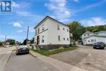 49 DUMFRIES Street, Paris, Ontario N3L2C9, 6 Bedrooms Bedrooms, ,5 BathroomsBathrooms,All Houses,For Sale,DUMFRIES,40714280