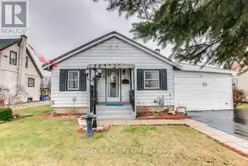 10 Clarke Street, Tillsonburg, Ontario N4G1E1, 2 Bedrooms Bedrooms, ,1 BathroomBathrooms,All Houses,For Sale,Clarke,X12077036