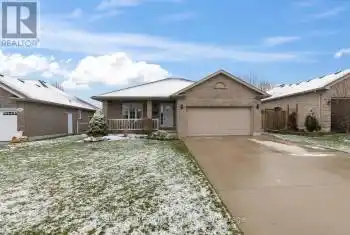 214 Jonathan Way, Central Elgin (Belmont), Ontario N0L1B0, 3 Bedrooms Bedrooms, ,2 BathroomsBathrooms,All Houses,For Sale,Jonathan,X12077659