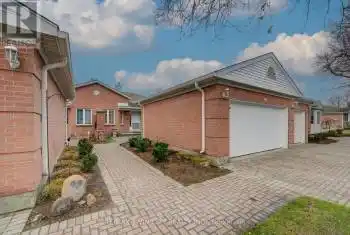 337 George Street Unit# 3, Cambridge, Ontario N1S4X7, 2 Bedrooms Bedrooms, ,3 BathroomsBathrooms,All Houses,For Sale,George,X12077696