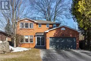 992 Dominion Avenue, Midland, Ontario L4R1S9, 3 Bedrooms Bedrooms, ,4 BathroomsBathrooms,All Houses,For Sale,Dominion,S12076639