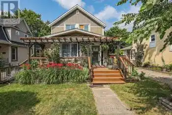 543 KING Street, Welland (773 - Lincoln/Crowland), Ontario L3B3K9, 4 Bedrooms Bedrooms, ,2 BathroomsBathrooms,All Houses,For Sale,KING,X12077900