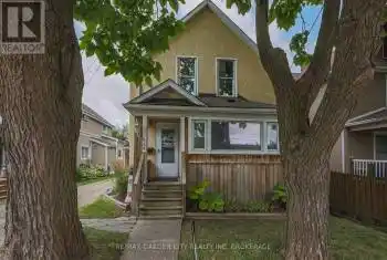 539 KING Street, Welland (773 - Lincoln/Crowland), Ontario L3B3K9, 4 Bedrooms Bedrooms, ,2 BathroomsBathrooms,All Houses,For Sale,KING,X12077903